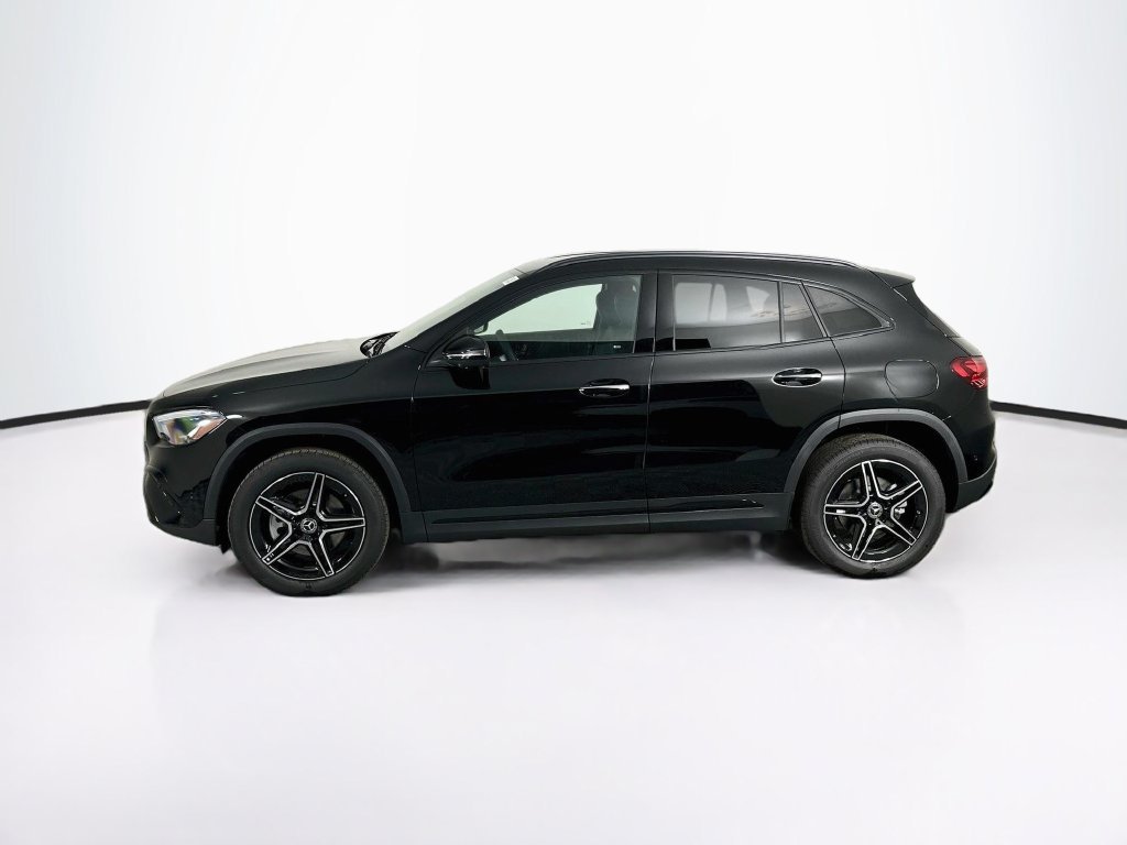 New 2026 Night Black Mercedes-Benz GLA 250 image 33