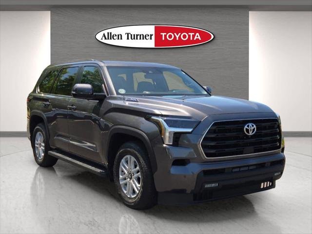 2025 Toyota Sequoia Limited 2WD i-FORCE MAX Hybrid's photo