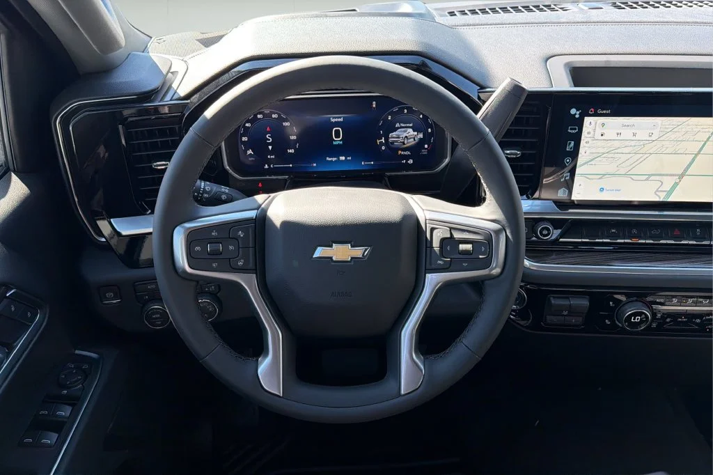 New 2026 Summit White Chevrolet LT image 22