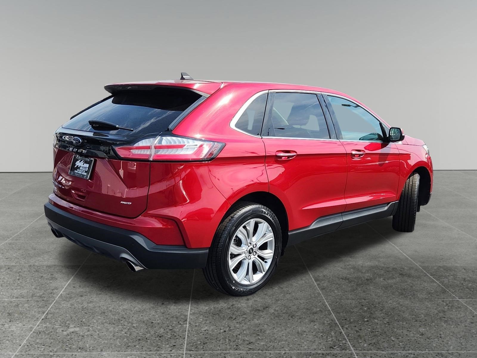 Used 2024 Rapid Red Metallic Tinted Clearcoat Ford Titanium image 7