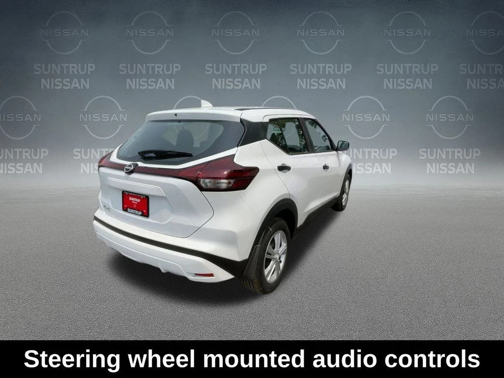 2025 Nissan KICKS PLAY Base - Photo 10