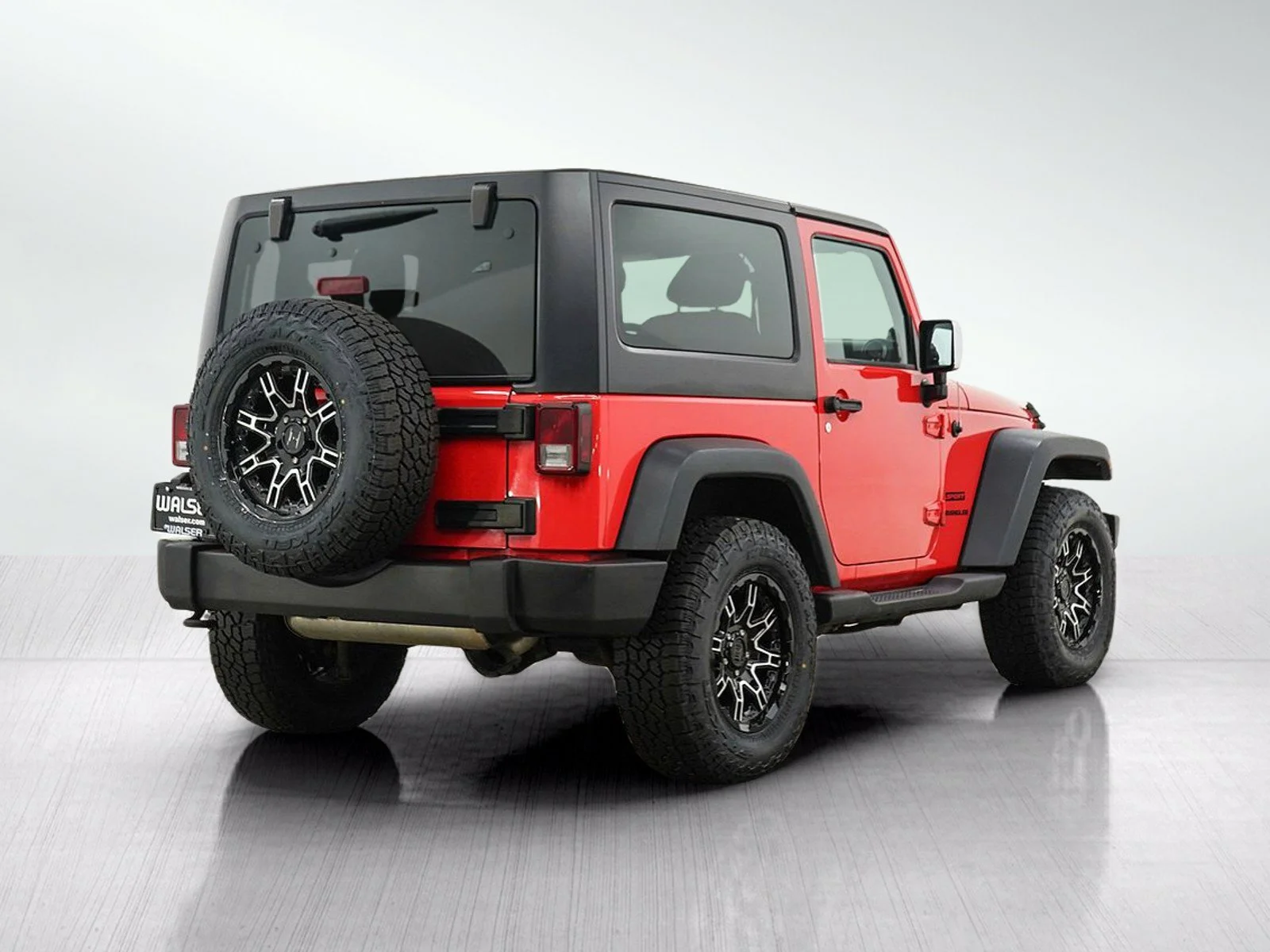 Used 2013 Rock Lobster Clearcoat Jeep Sport image 5