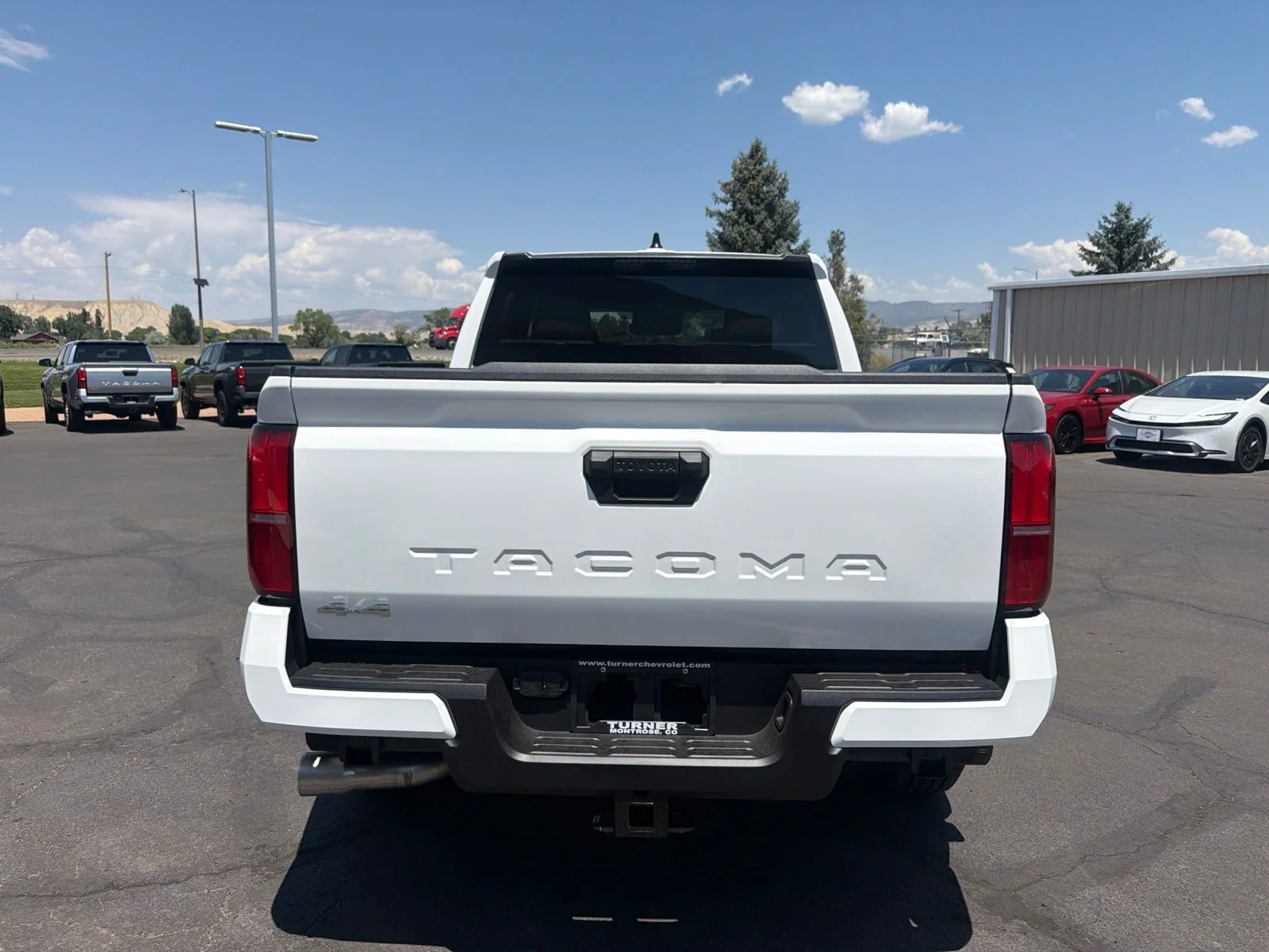 New 2026 Ice Cap Toyota SR5 image 6