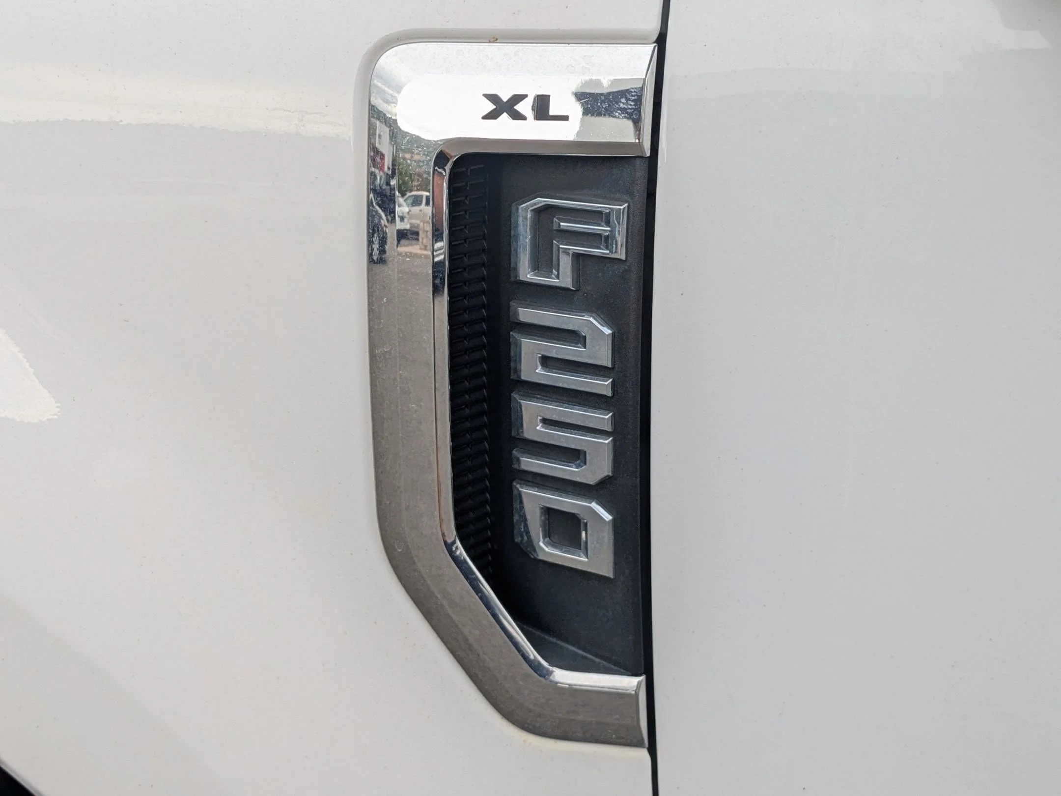 Used 2017 Oxford White Ford XL image 13
