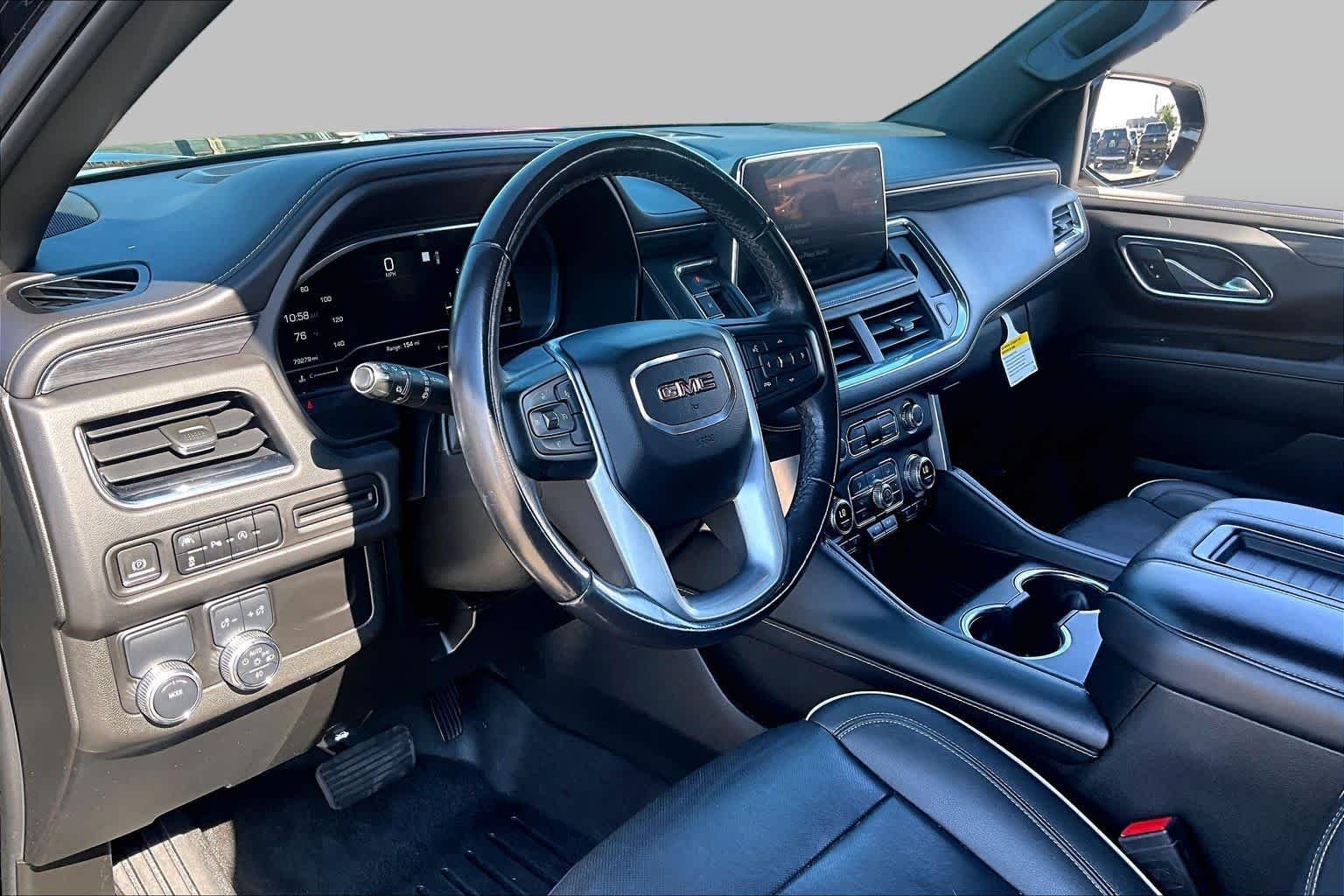 Used 2023 ONYX BLACK GMC SLT image 18
