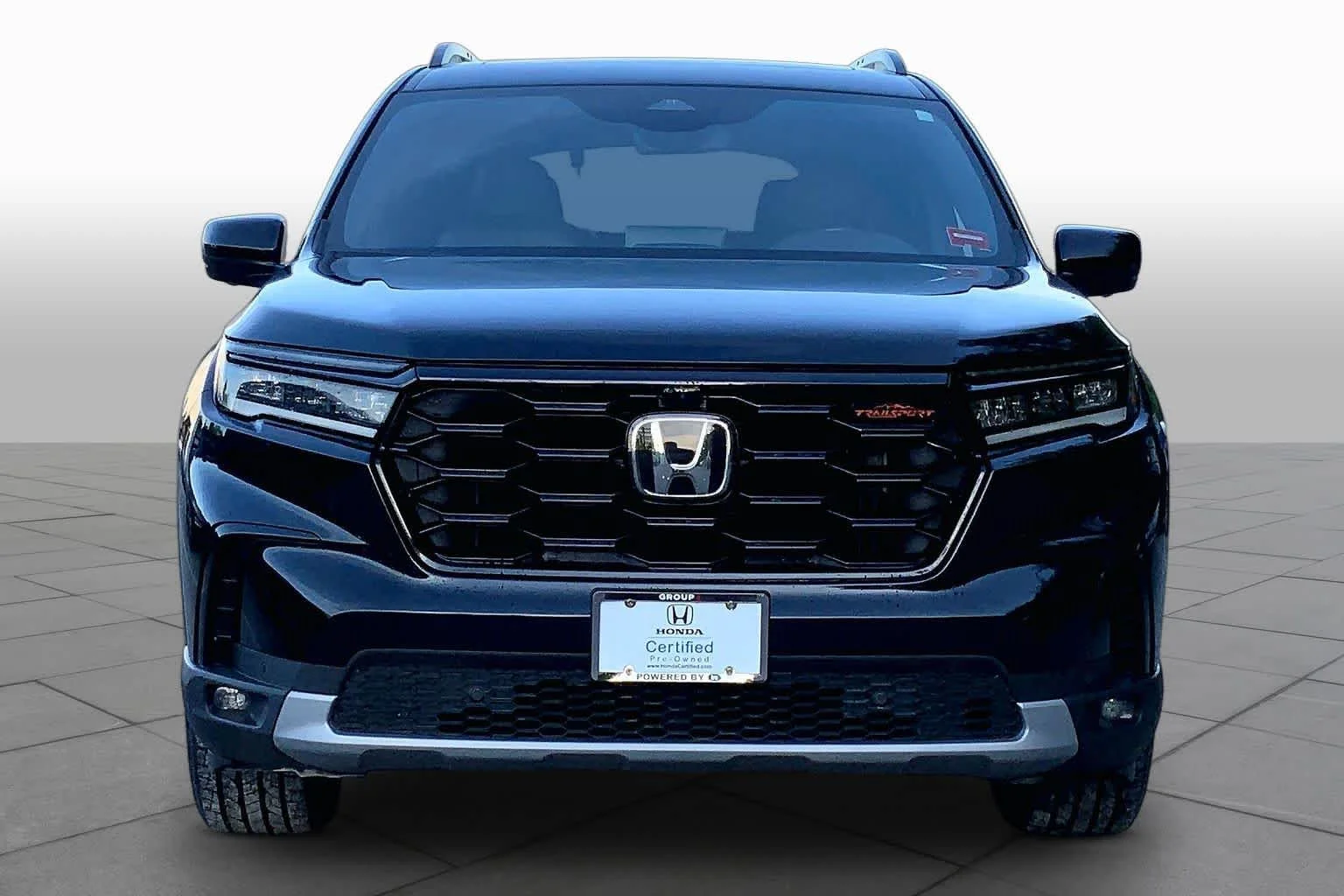 Certified Used 2023 Crystal Black Pearl Honda TrailSport image 4