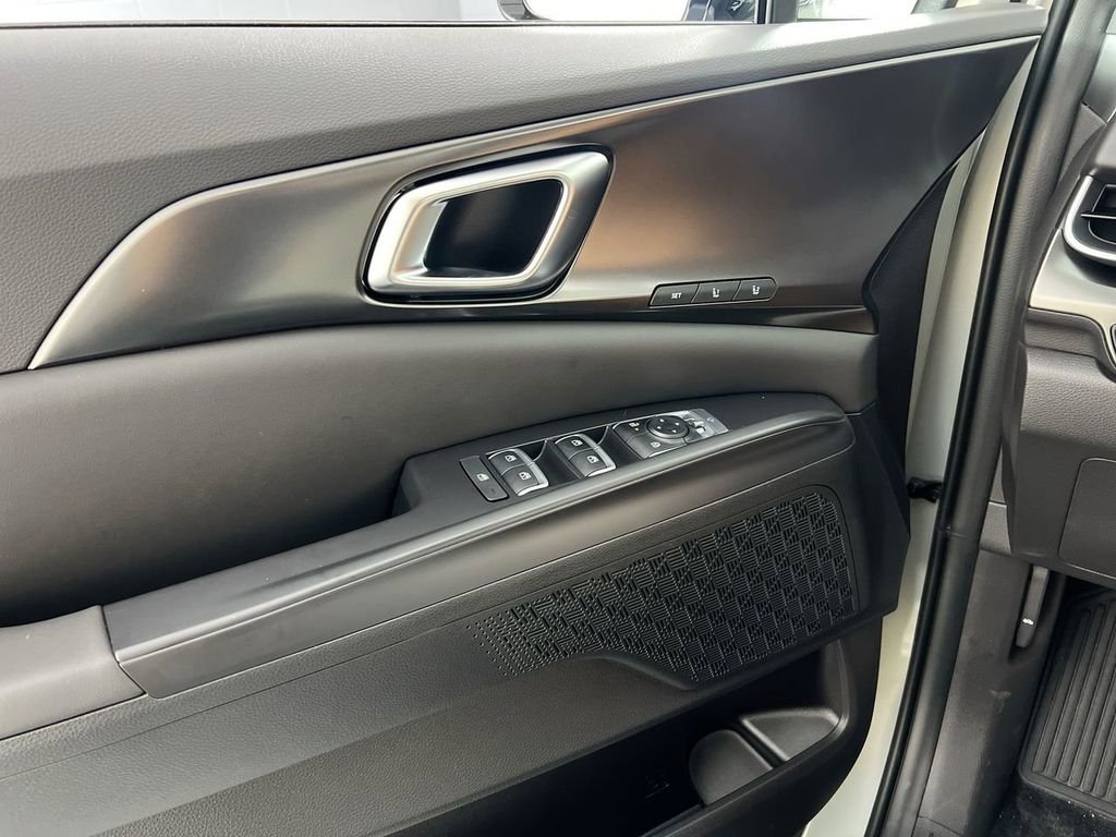 New 2026 Ivory Silver Kia SX Prestige image 16
