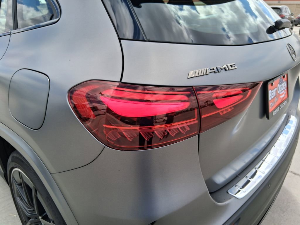 New 2026 MANUFAKTUR Mountain Grey Magno Mercedes-Benz AMG® GLA 35 4MATIC® SUV image 41