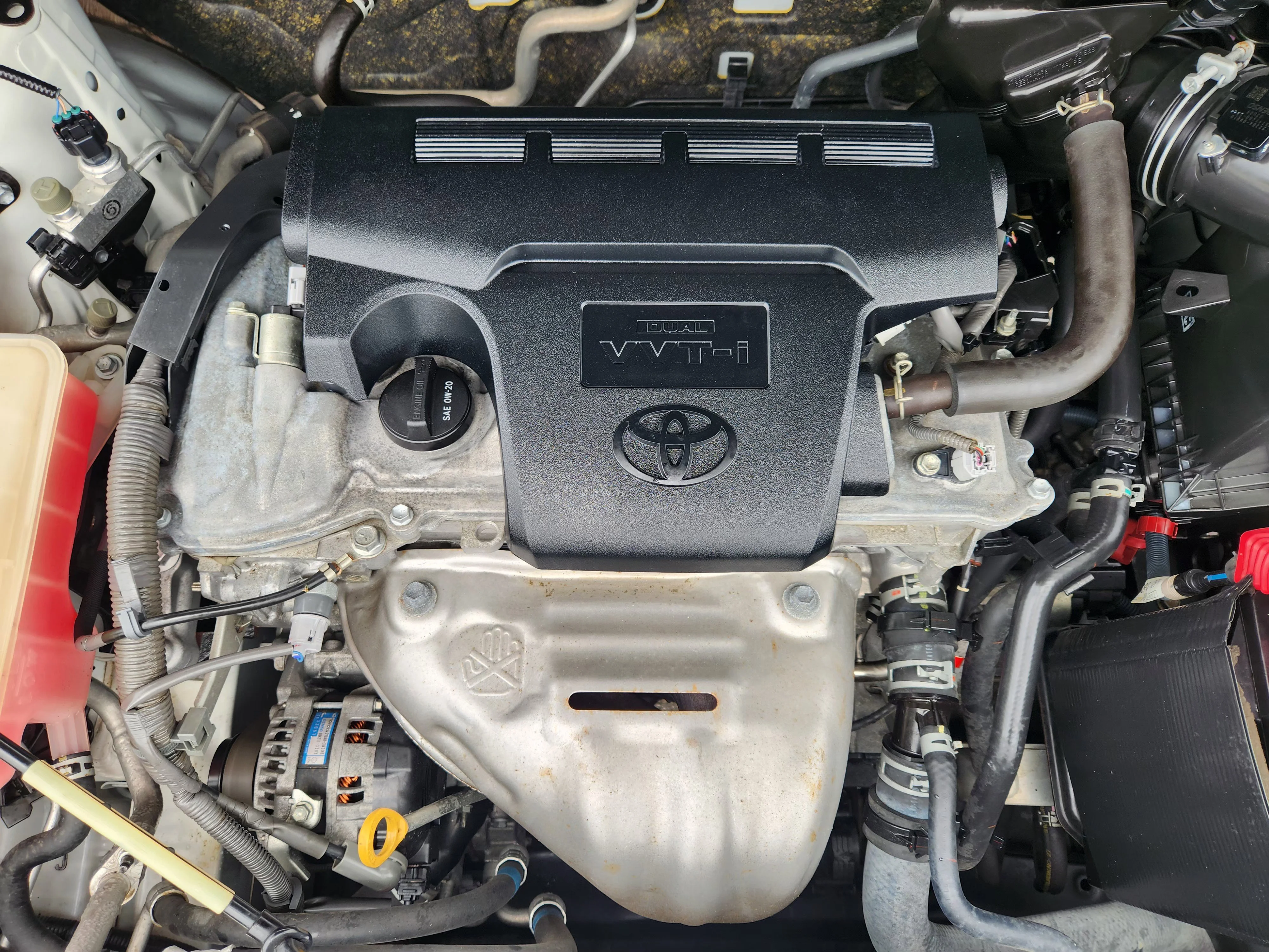 Used 2017  Toyota XLE image 29