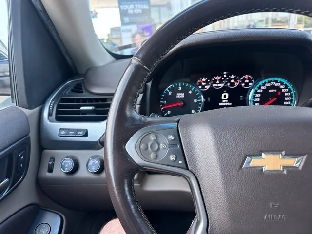 Used 2018 SUMMIT WHITE Chevrolet Premier image 21