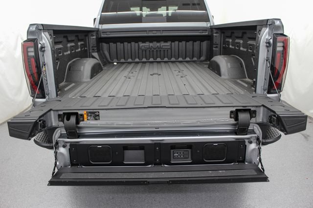 2026 GMC Sierra 2500HD AT4X - Photo 9