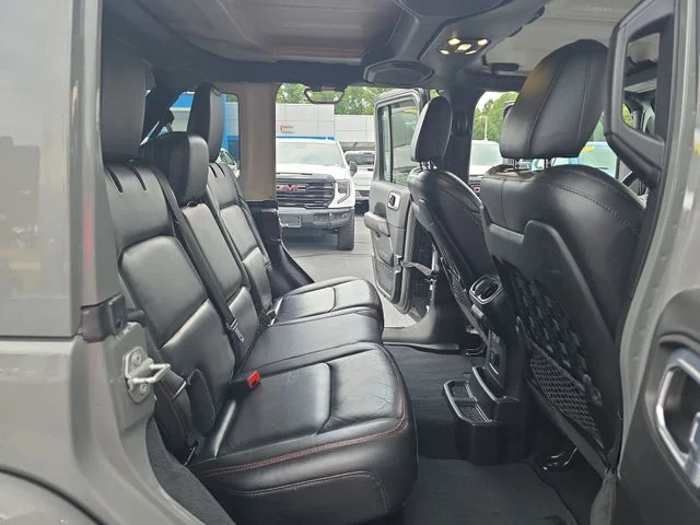 Used 2021 Gray Jeep Unlimited Rubicon image 12