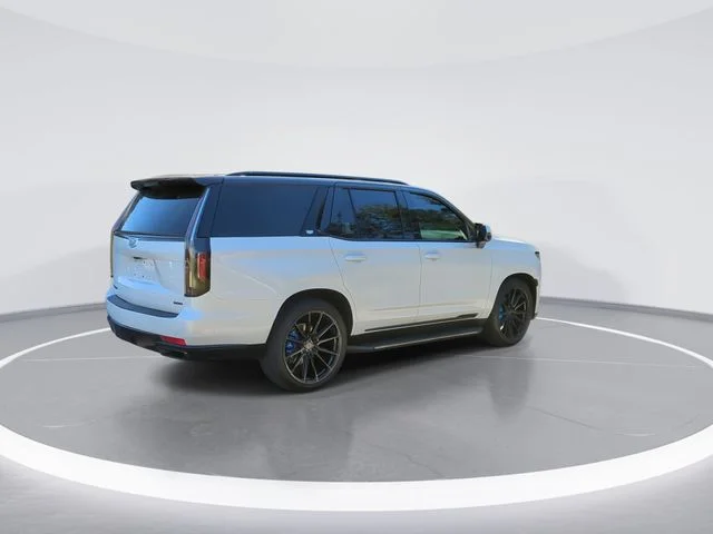 Used 2024 White Cadillac Sport Platinum image 8
