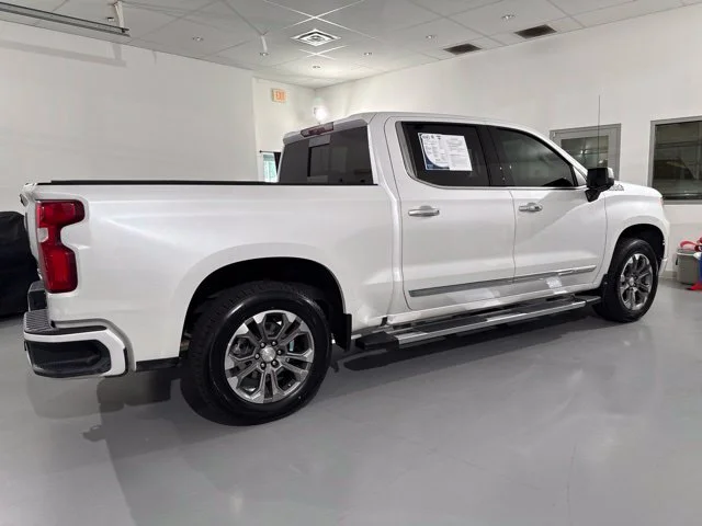 Used 2024 Beige Chevrolet High Country image 12