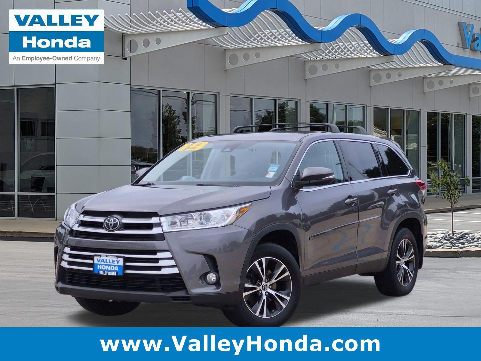 Used 2019 Predawn Gray Mica Toyota LE Plus AWD image 1