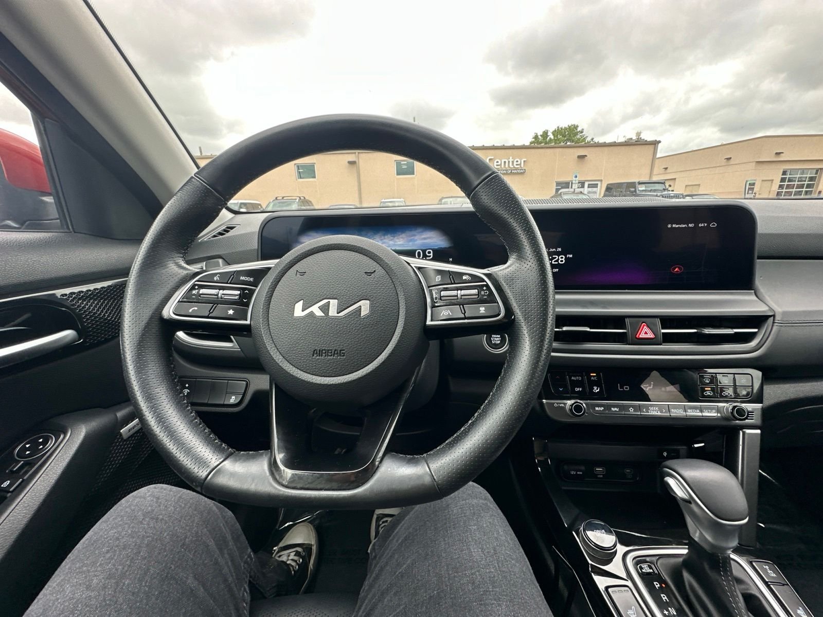 Used 2024 Orange Kia SX image 39