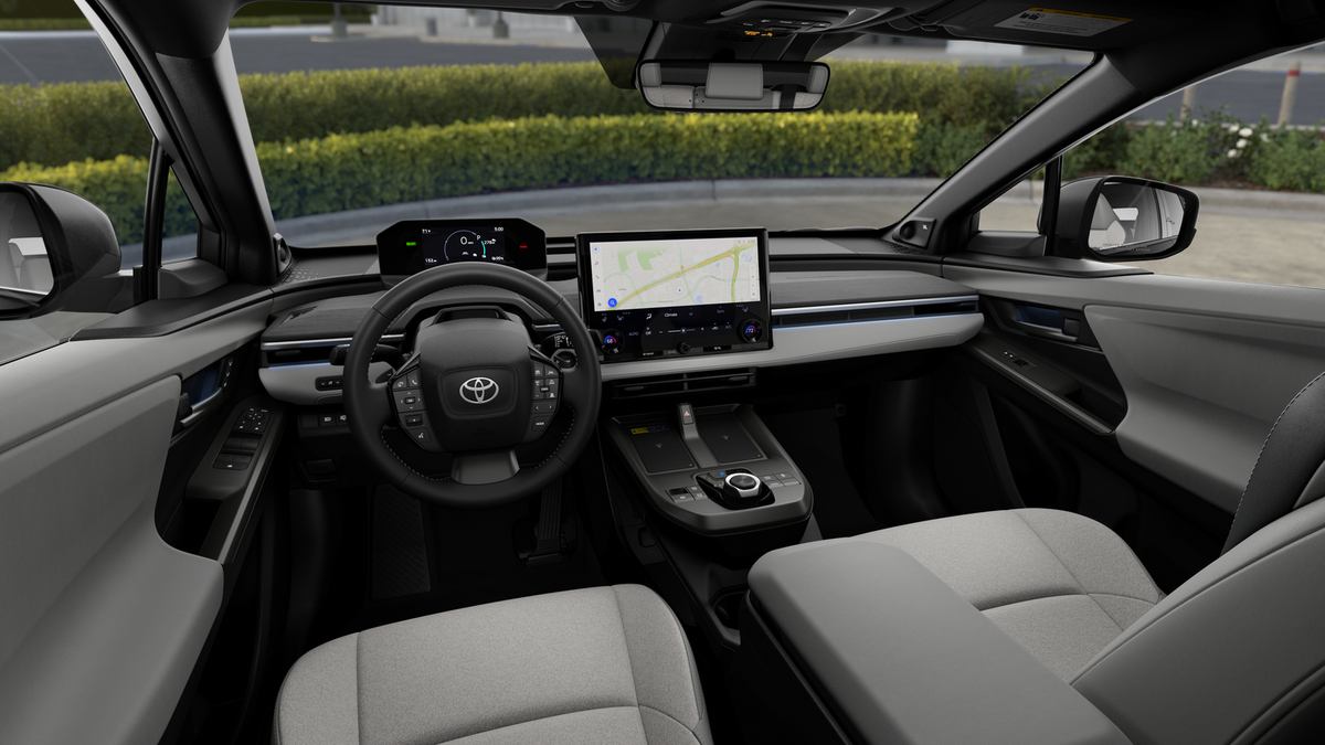 New 2026 Wind Chill Pearl with Midnight Black Metallic roof Toyota XSE image 17
