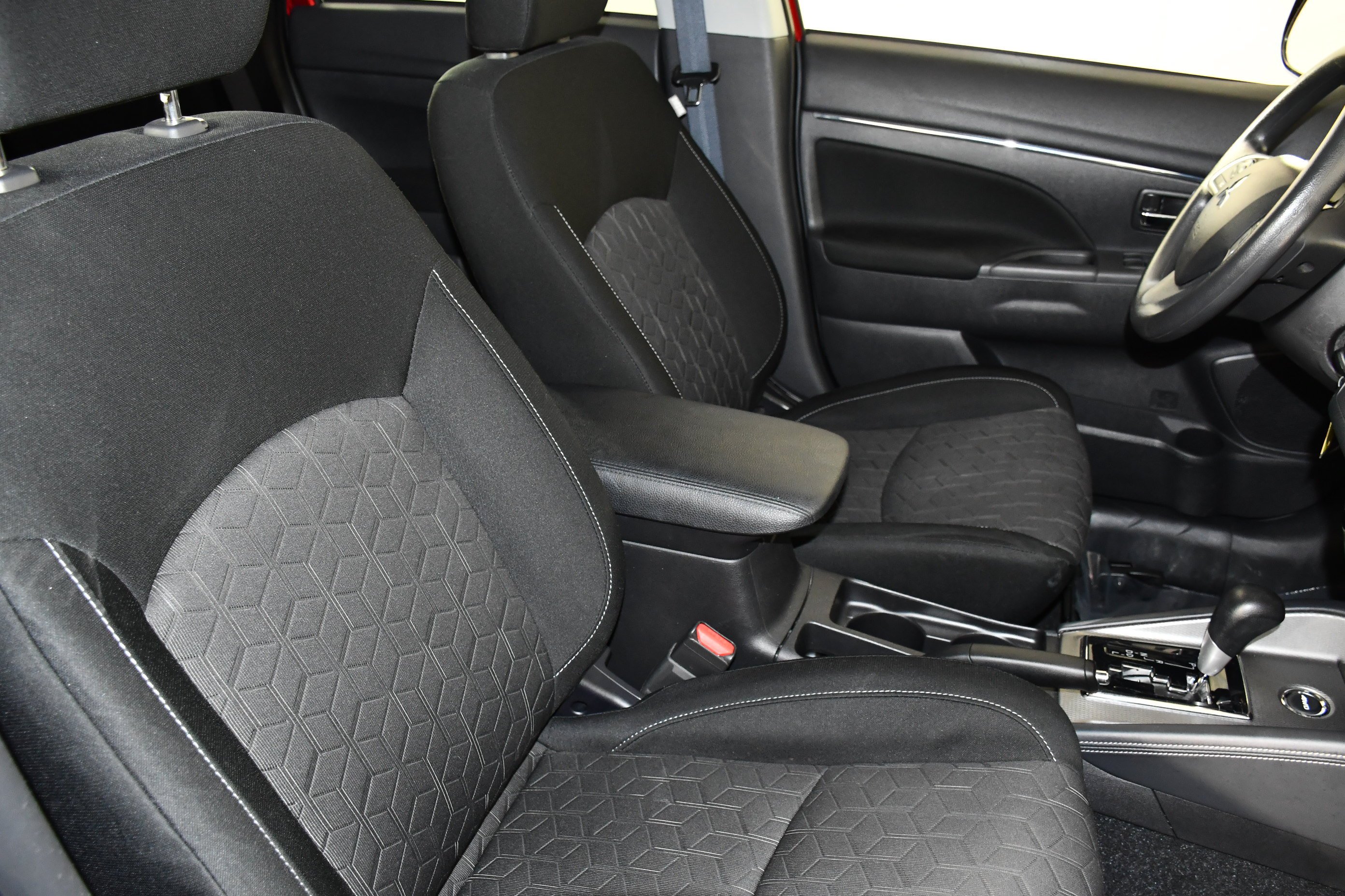 Certified Used 2024 Black Mitsubishi ES image 40