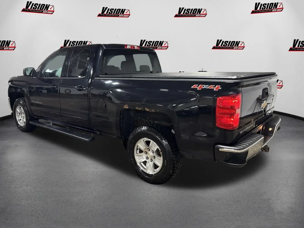 Used 2017 Black Chevrolet LT image 7