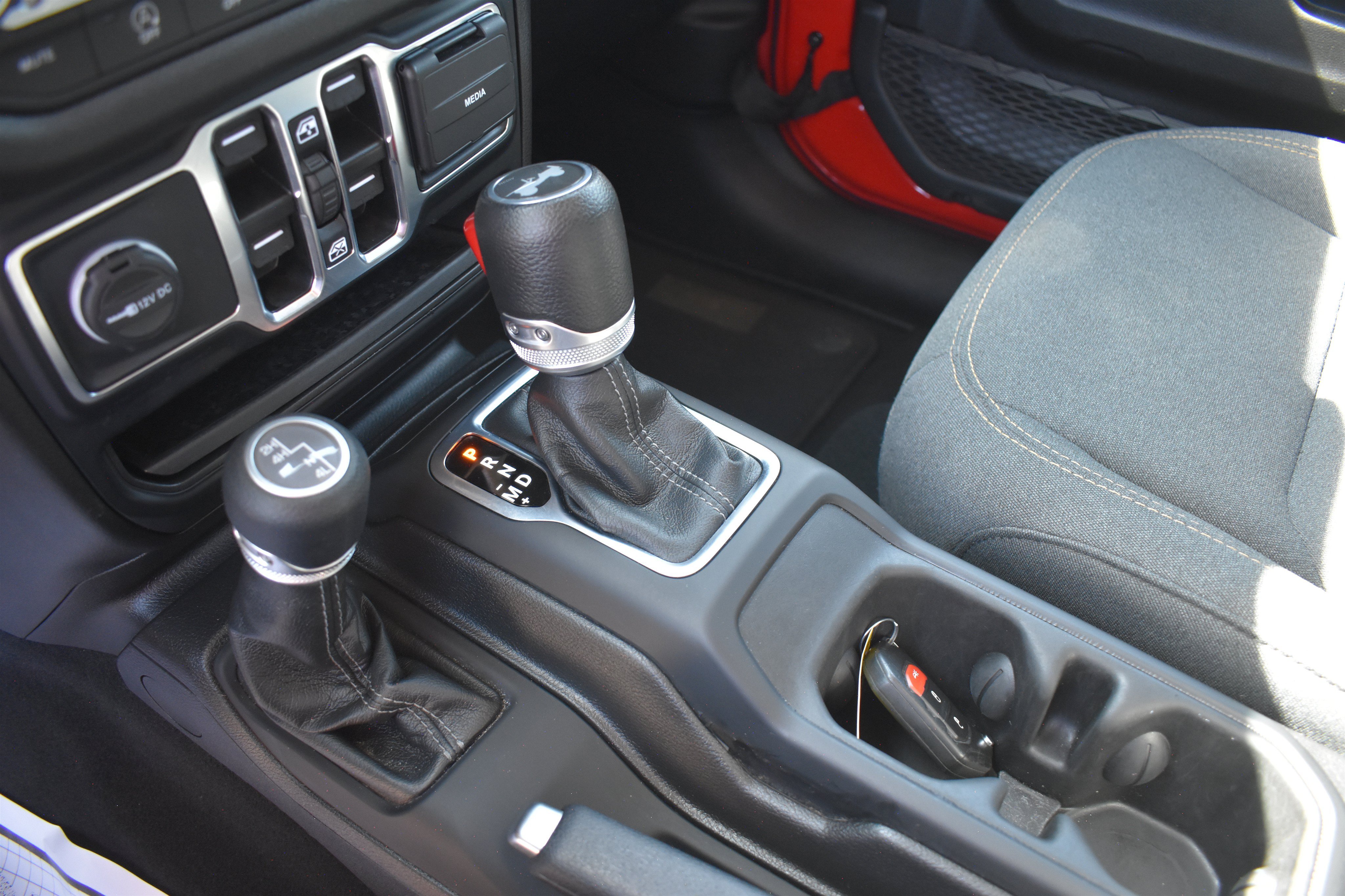 Used 2024 Firecracker Red Jeep Sport S image 26
