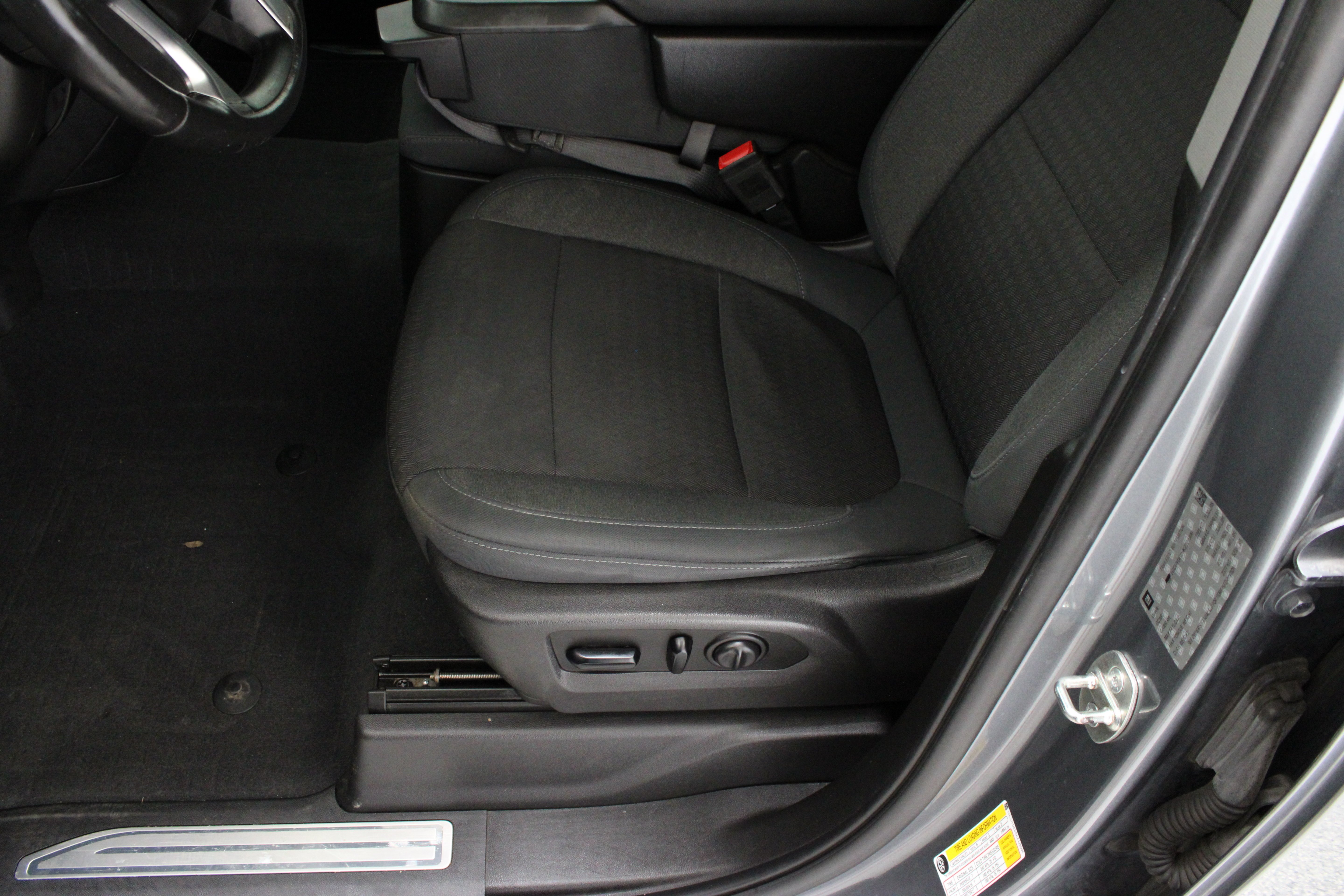Used 2019 Satin Steel Metallic Chevrolet LT 5.3L image 15