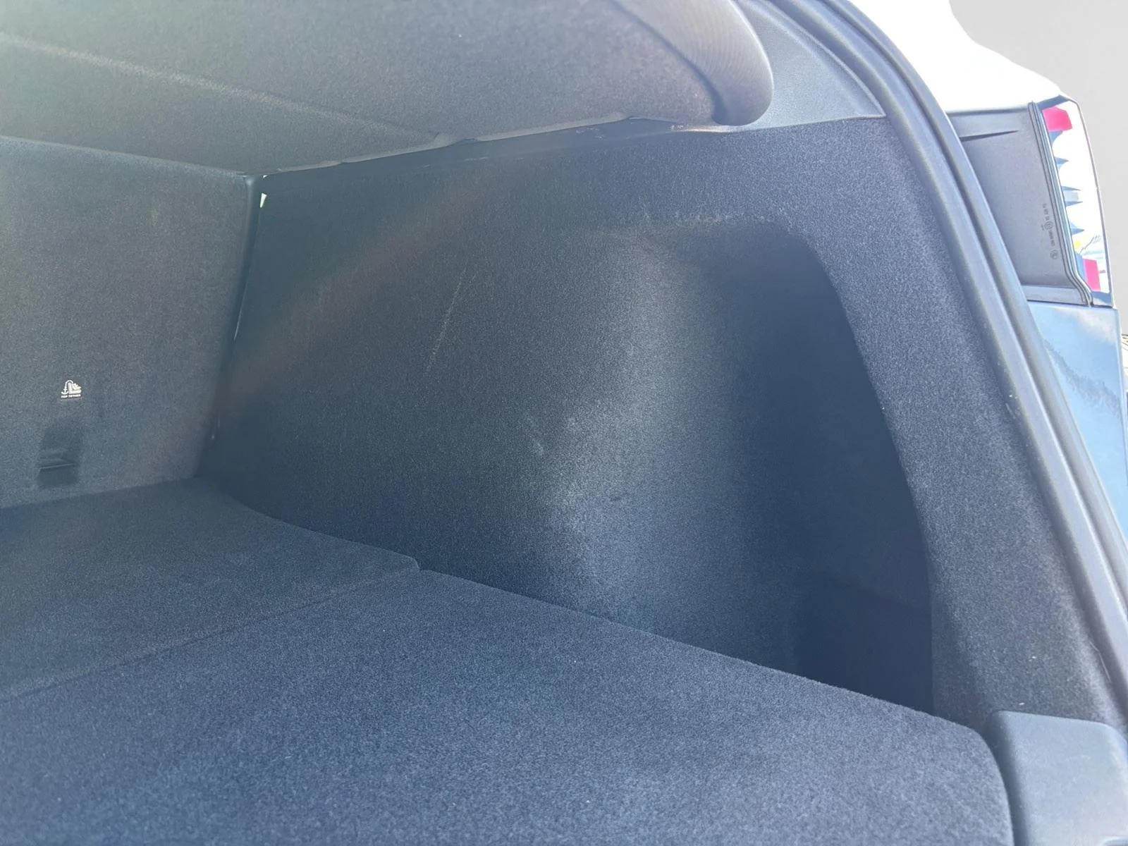 Used 2023  Tesla Performance image 40