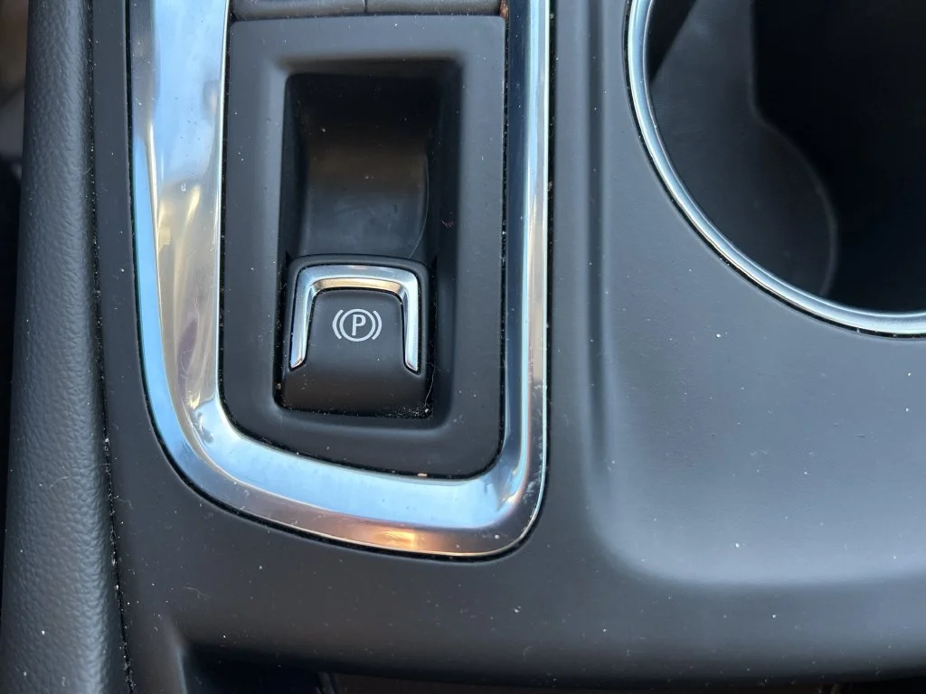 Used 2023 STERLING GRAY METALLIC Chevrolet LT image 30