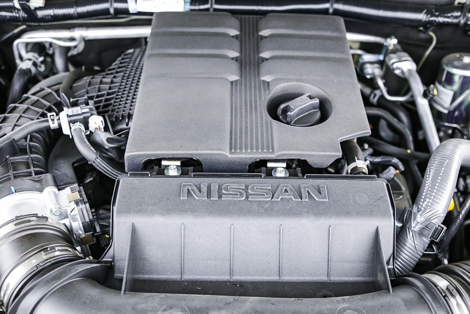 2025 Nissan Frontier SV - Photo 12