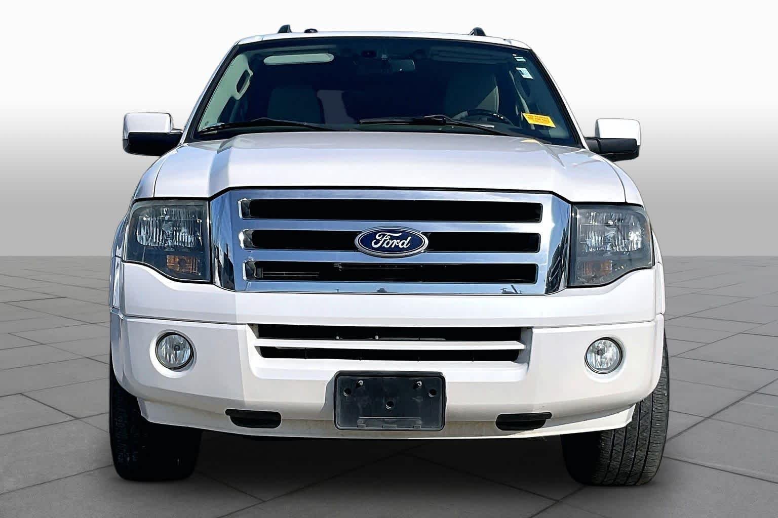 Used 2011 White Platinum Metallic Ford Limited image 3