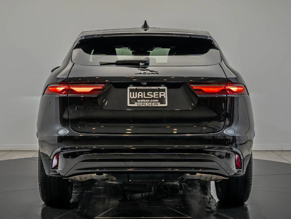Used 2021 Santorini Black Metallic Jaguar P250 S image 6