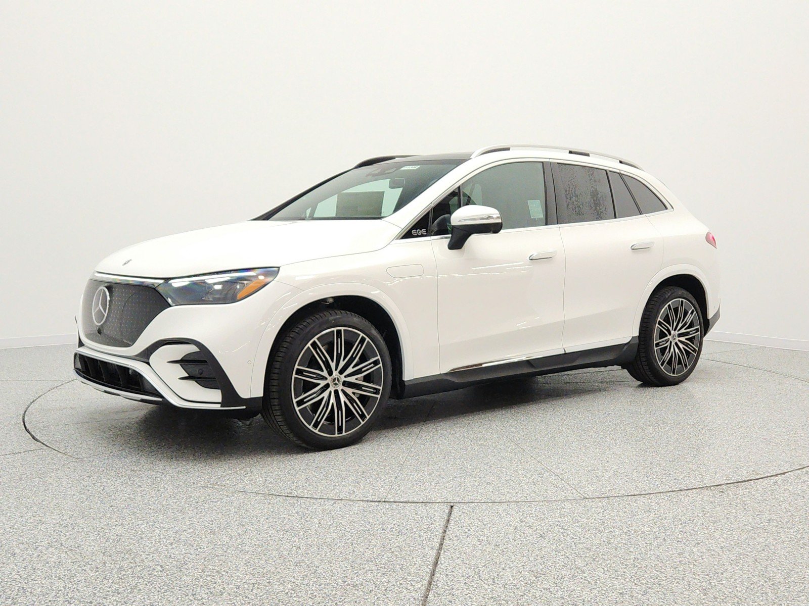 2026 Mercedes-Benz EQE SUV EQE 320 4MATIC's photo