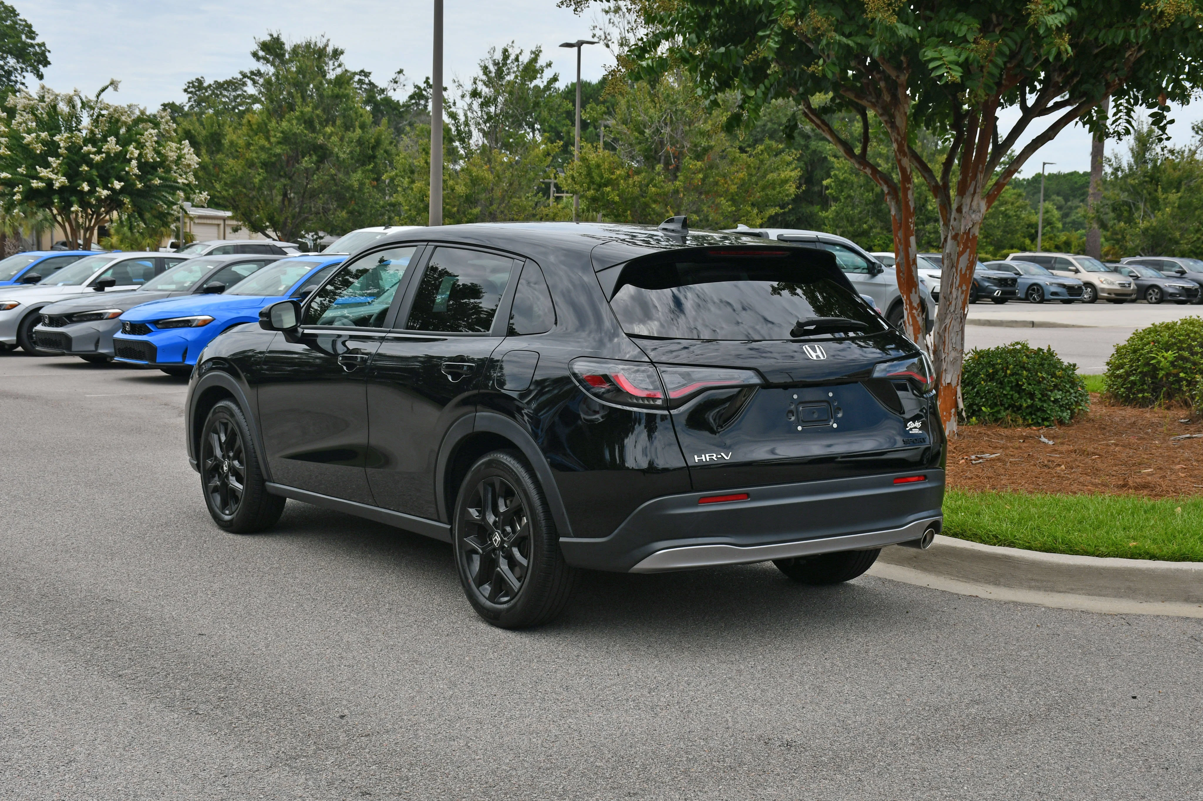 2025 Honda HR-V Sport - Photo 3