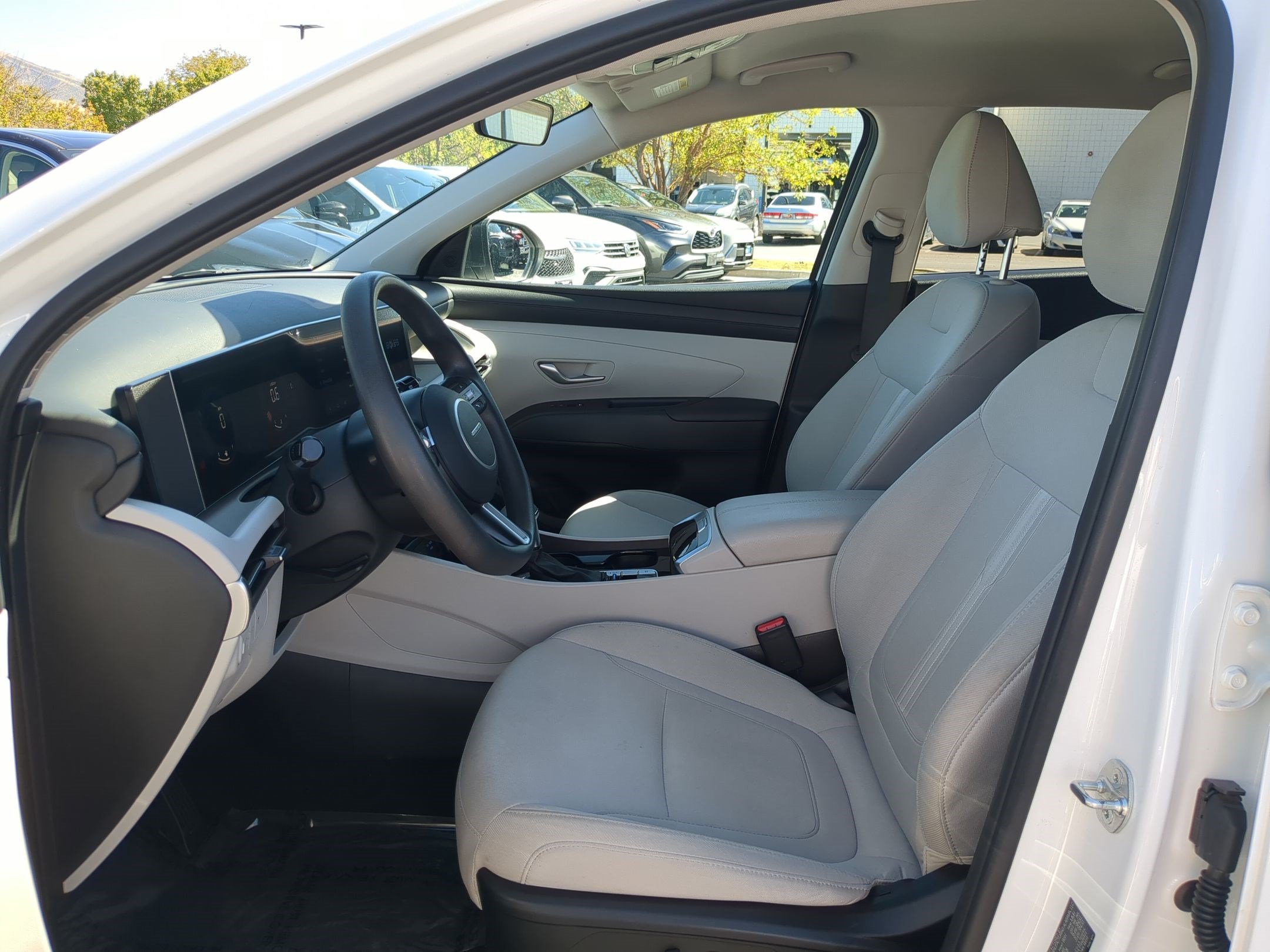 2025 Hyundai Tucson SEL - Photo 15