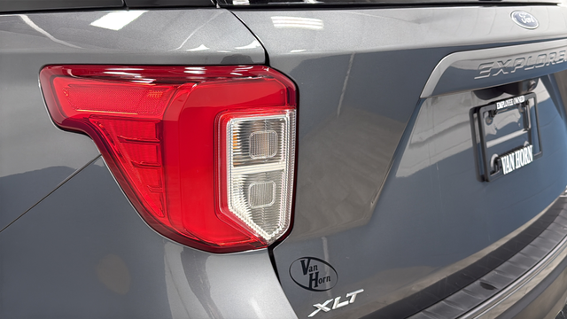 Used 2024 Carbonized Gray Metallic Ford XLT image 34