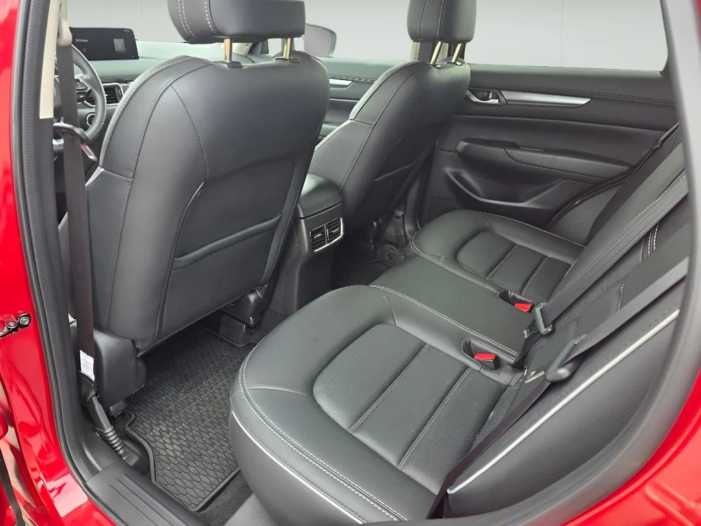 Used 2025 Soul Red Crystal Metallic Mazda 2.5 S Carbon Edition image 25