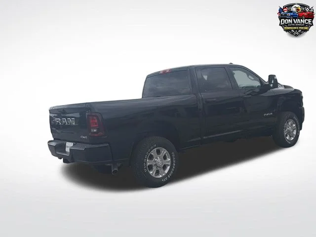 New 2026 Diamond Black Crystal Pearl-Coat Exterior Paint RAM Big Horn image 5