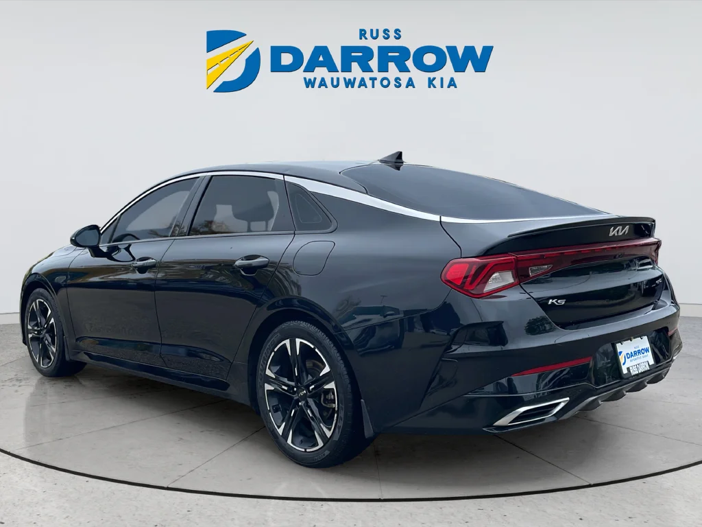 Used 2022 Black Kia GT-Line image 3