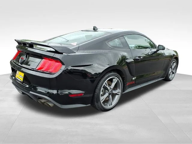 Used 2022 Black Ford GT Premium image 10