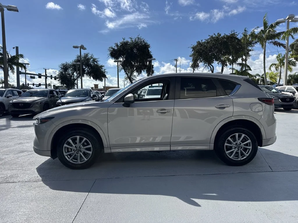 Used 2024 Quartz Metallic Mazda 2.5 S Preferred Package image 27