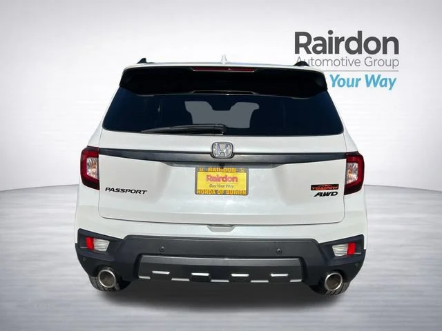 Used 2023 Platinum White Pearl Honda TrailSport image 6