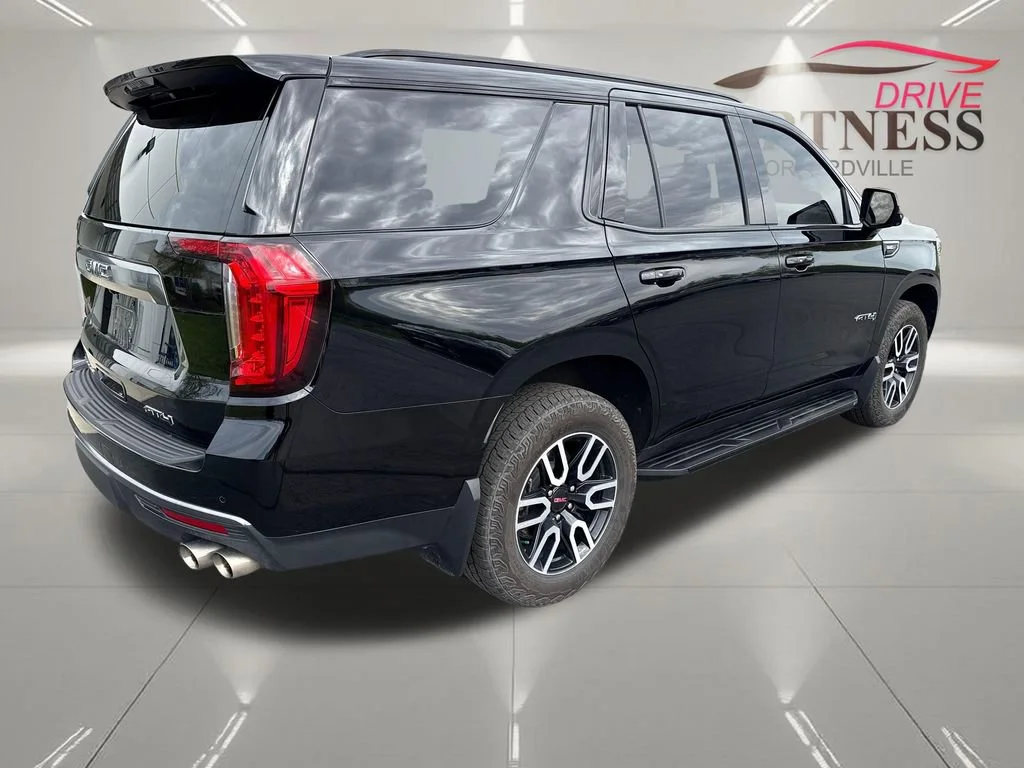 2024 GMC Yukon AT4 - Photo 8