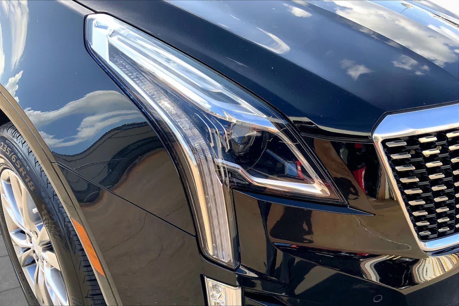 Used 2023 Stellar Black Metallic Cadillac FWD Premium Luxury image 28