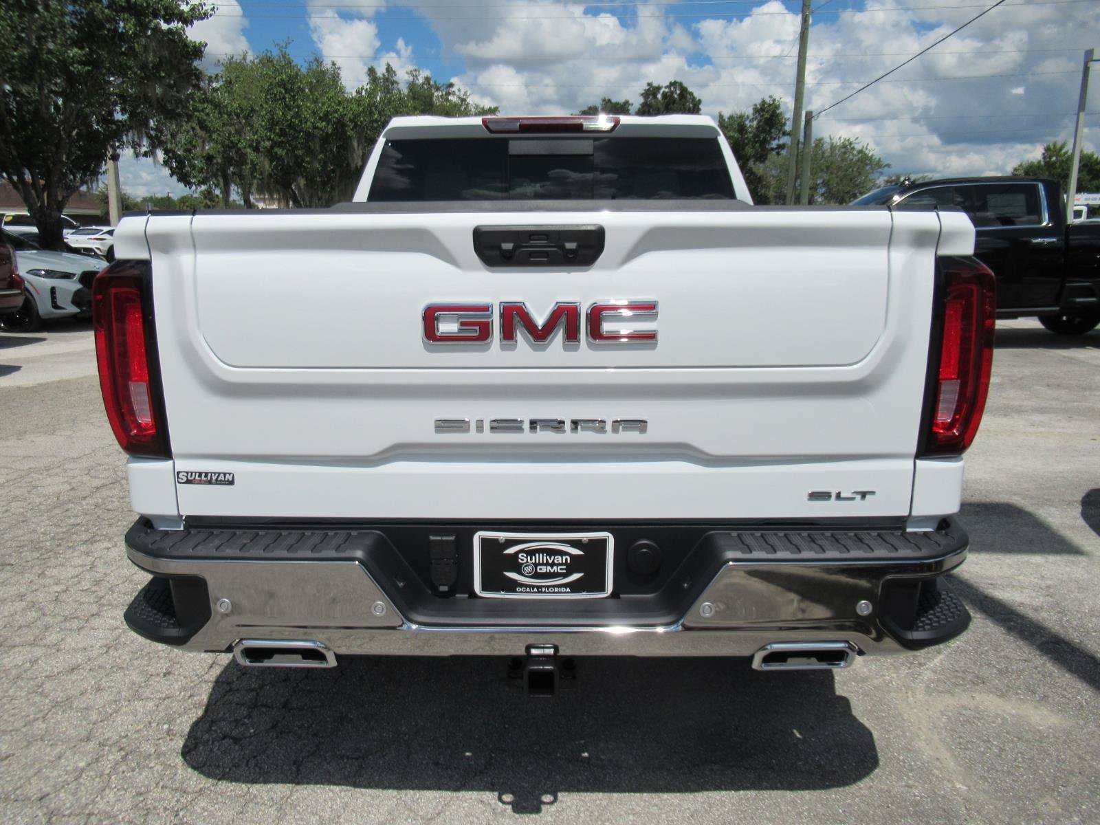 New 2026 Summit White GMC SLT image 6
