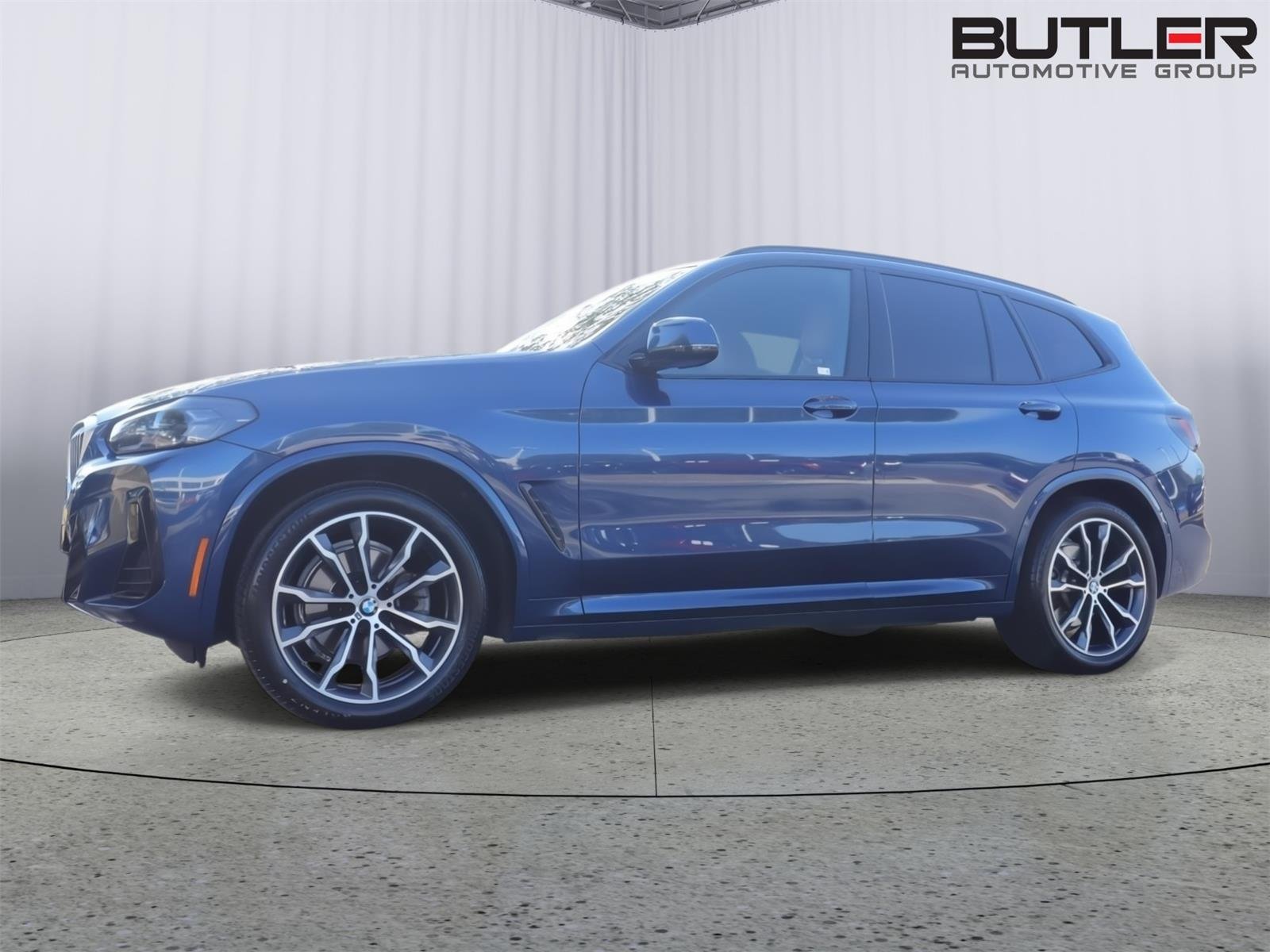 2022 BMW X3 sDrive30i's photo