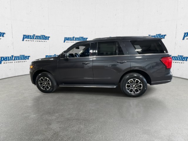 Used 2022 Dark Matter Metallic Ford XLT image 7