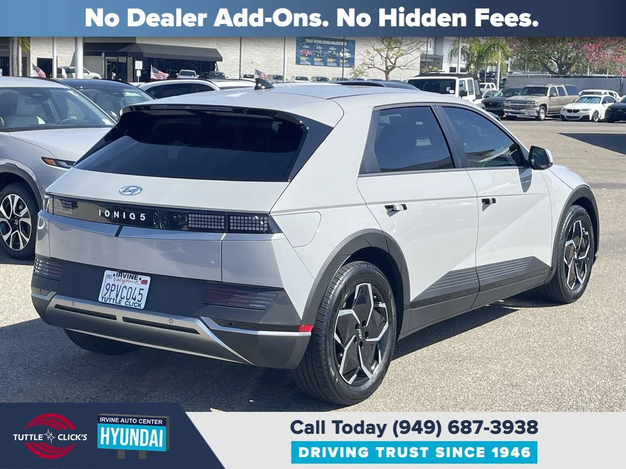 Used 2024 CYBER GRAY HYUNDAI SEL image 15