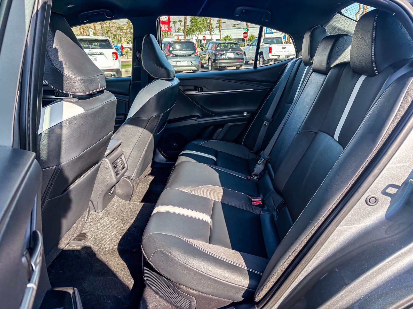 Certified Used 2025 Heavy Metal Toyota SE image 19