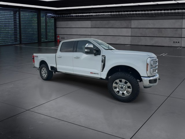 Used 2025 White Ford King Ranch image 2