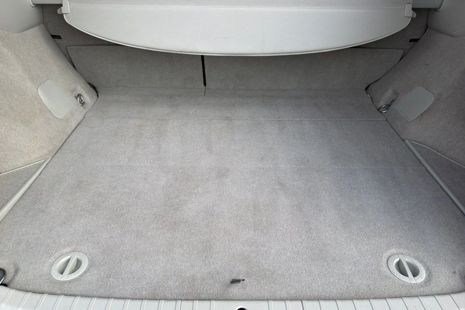 Used 2015 Red Toyota Two image 19