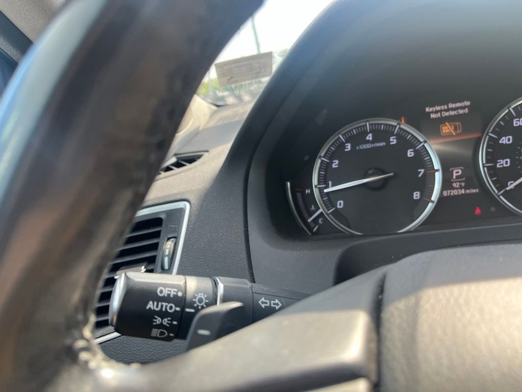 Used 2020 Black Acura 2.4L image 14